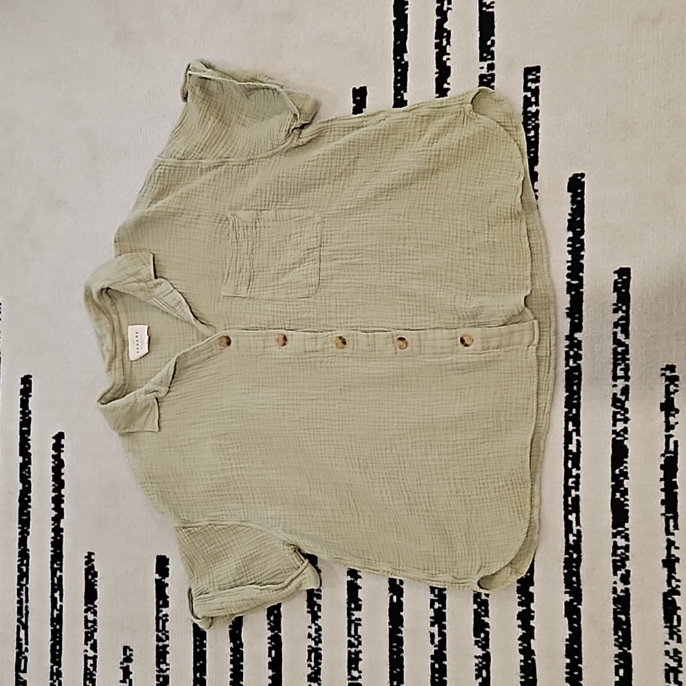 Sezane Cotton Button down oversized shorts sleeve shirt